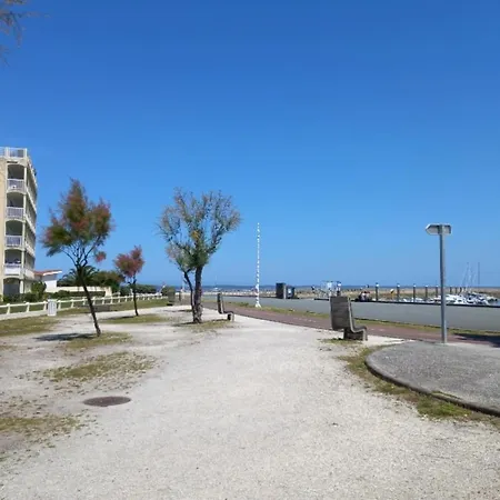 Apartment Superb Near The Sea *